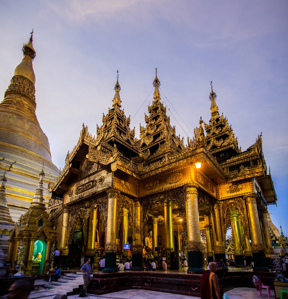 Myanmar Yangon Shwedagon Pagoda 08