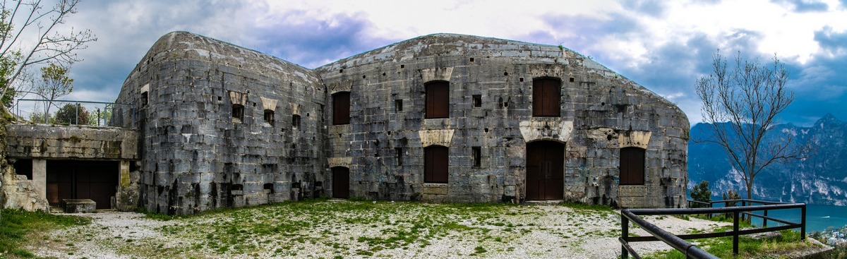 Riva del Garda Middle Battery 2
