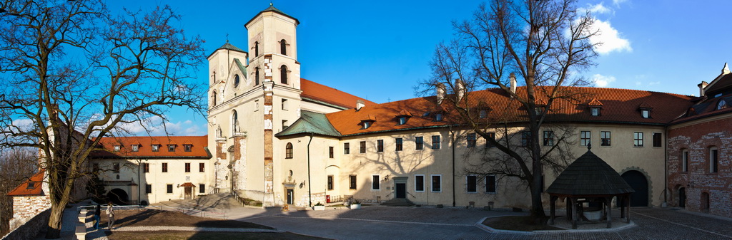 Tyniec klasztor 1