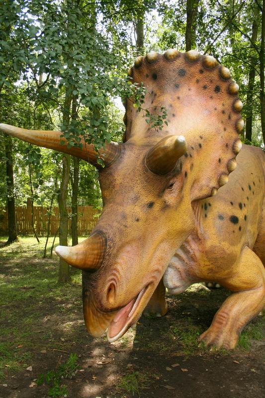 TRICERATOPS 2